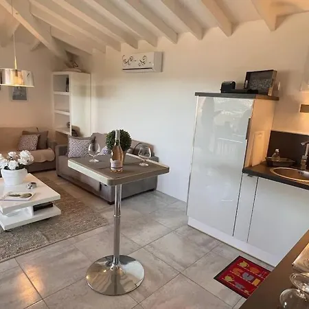 4 Pers Vue Sur La Baie De Santa Giulia Apartment *