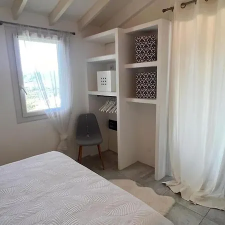 4 Pers Vue Sur La Baie De Santa Giulia 아파트