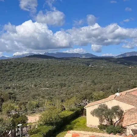 4 Pers Vue Sur La Baie De Santa Giulia 포르토베쉬오