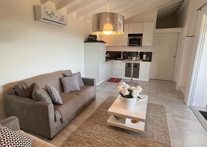 4 Pers Vue Sur La Baie De Santa Giulia Апартаменты *