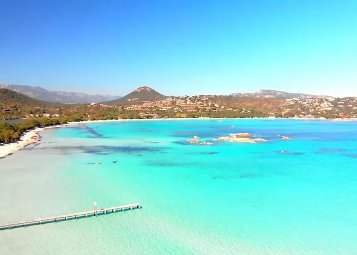 4 Pers Vue Sur La Baie De Santa Giulia Апартаменты